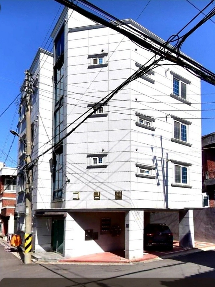 경상남도 진주시 상봉동 건물 사진 1