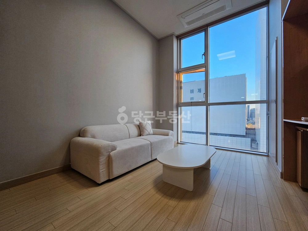 서울특별시 강남구 논현동 오피스텔 사진 1