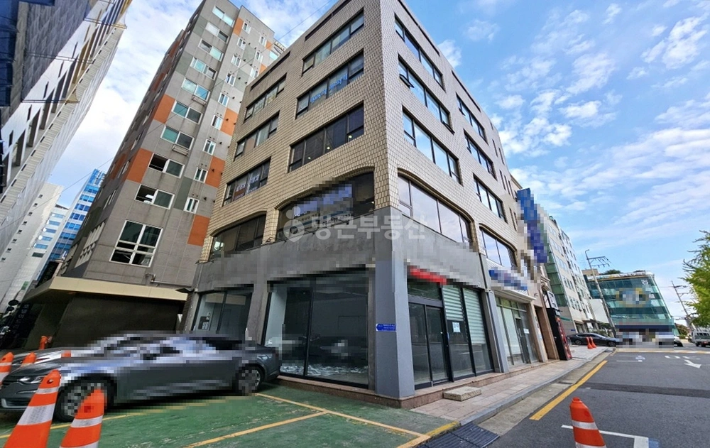 서울특별시 강남구 역삼동 상가 사진 1