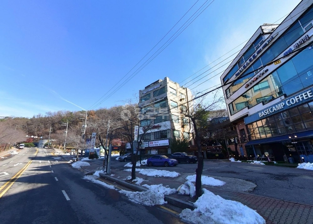 경기도 수원시 장안구 하광교동 상가 사진 1