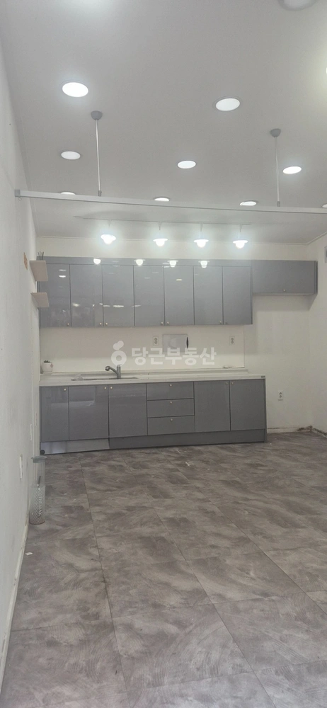 전남광주통합특별시 서구 내방동 상가 사진 1