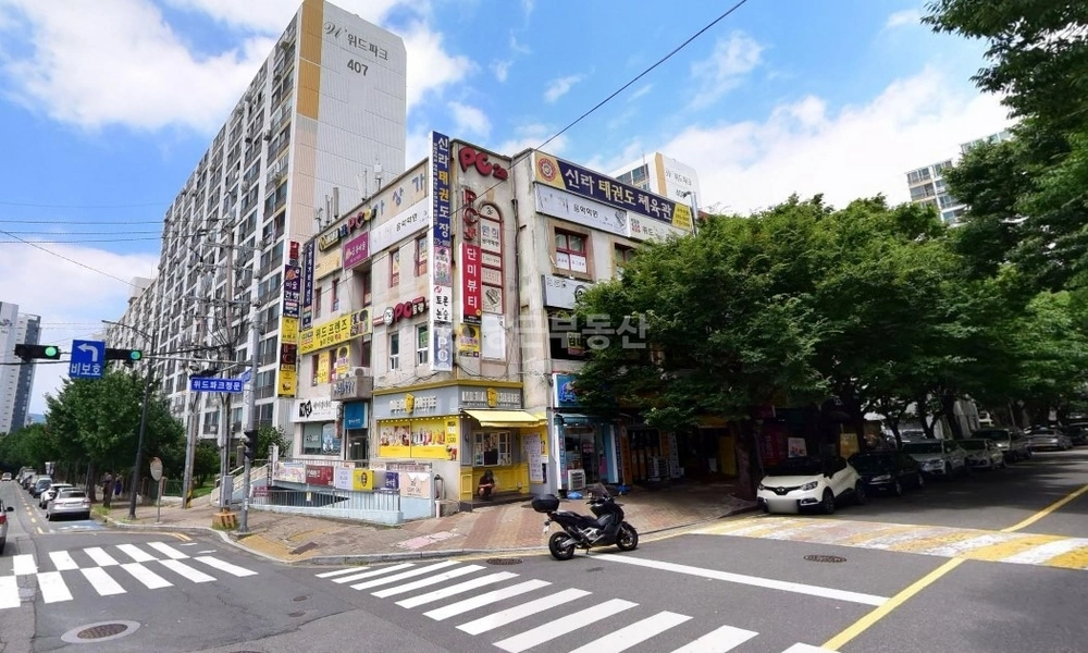 경상남도 창원시 성산구 남양동 상가 사진 1
