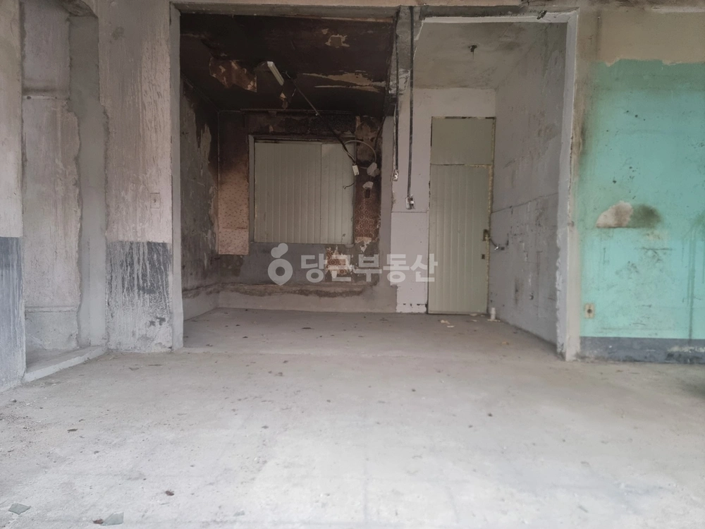 제주특별자치도 제주시 용담1동 상가 사진 1