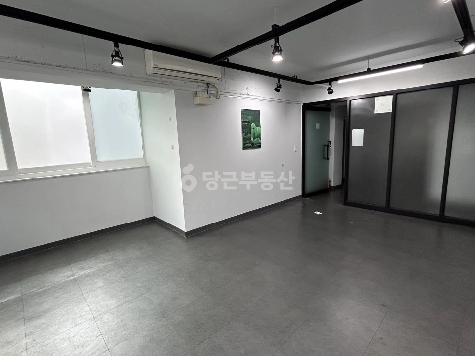 서울특별시 강남구 논현동 상가 사진 1