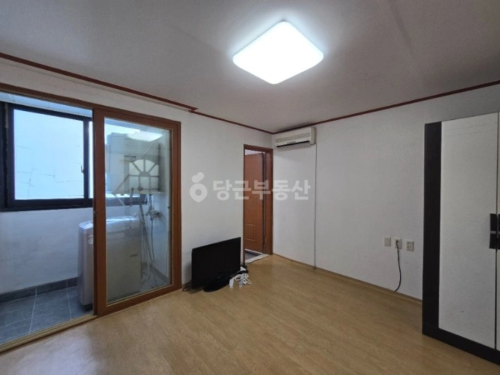대전광역시 서구 용문동 원룸 사진 1