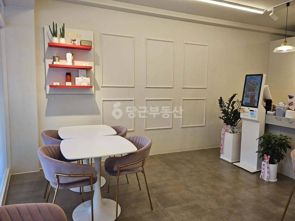 대전광역시 서구 탄방동 상가 사진 1