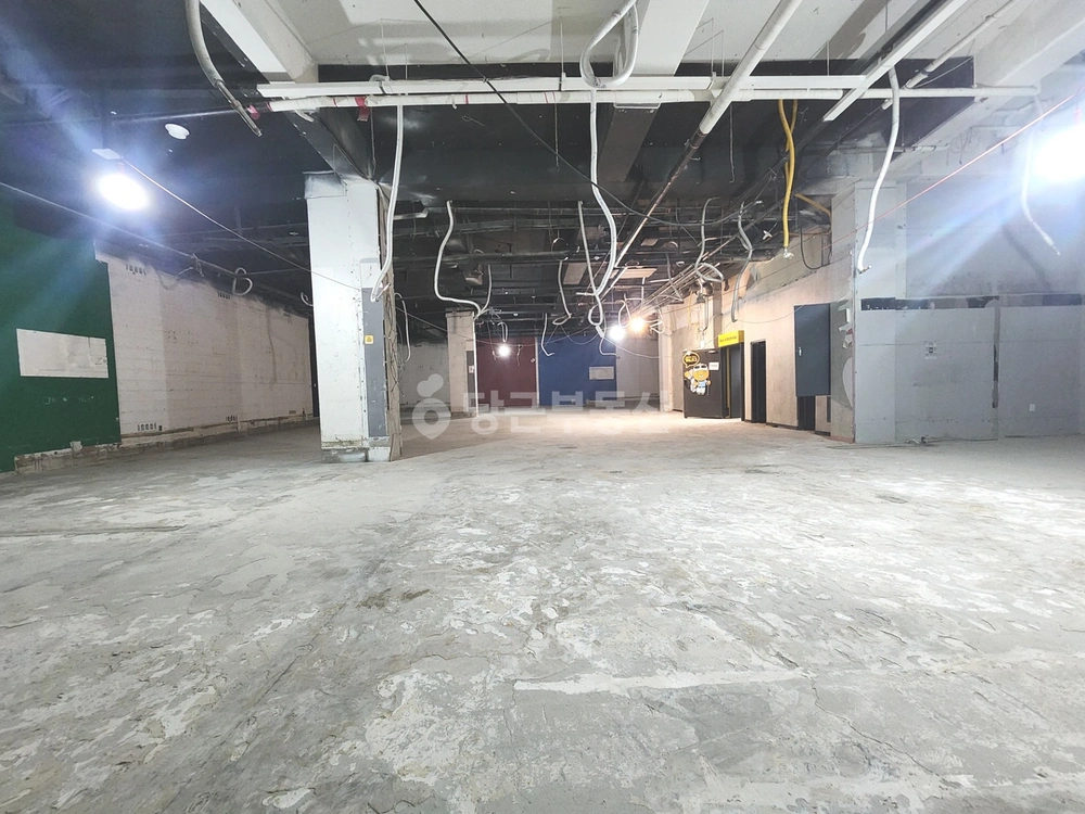 서울특별시 강남구 논현동 상가 사진 1