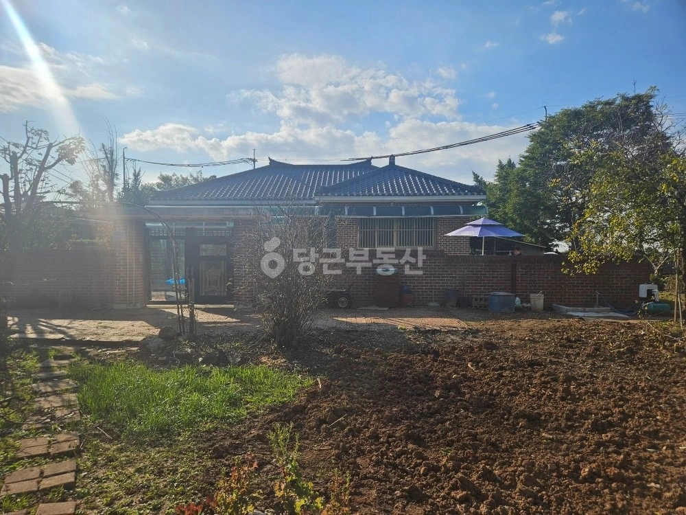 충청남도 천안시 서북구 성환읍 단독/전원주택 사진 1