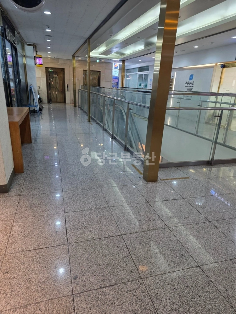 경기도 수원시 권선구 금곡동 상가 사진 1