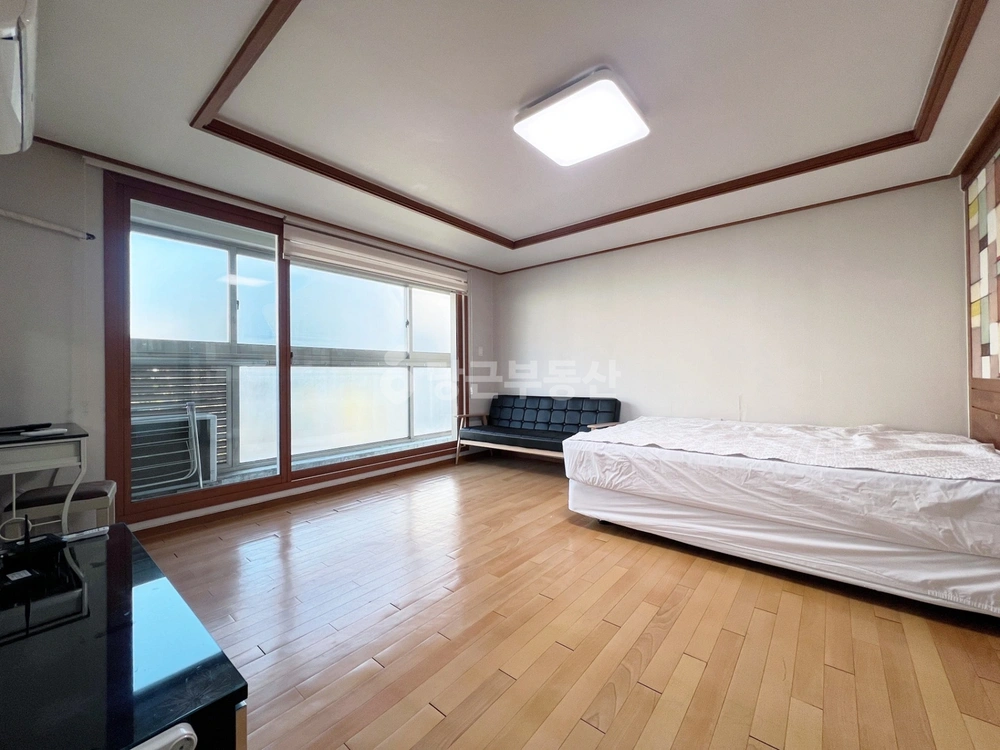 서울특별시 강남구 역삼동 원룸 사진 1