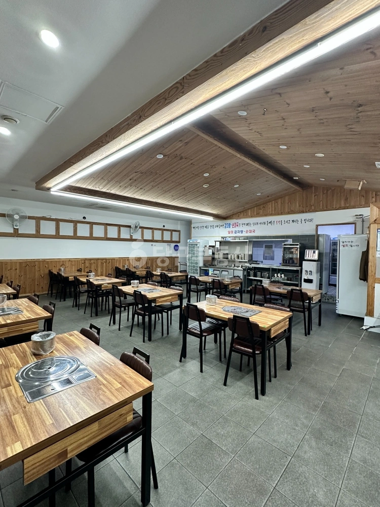 경기도 안산시 상록구 월피동 상가 사진 1