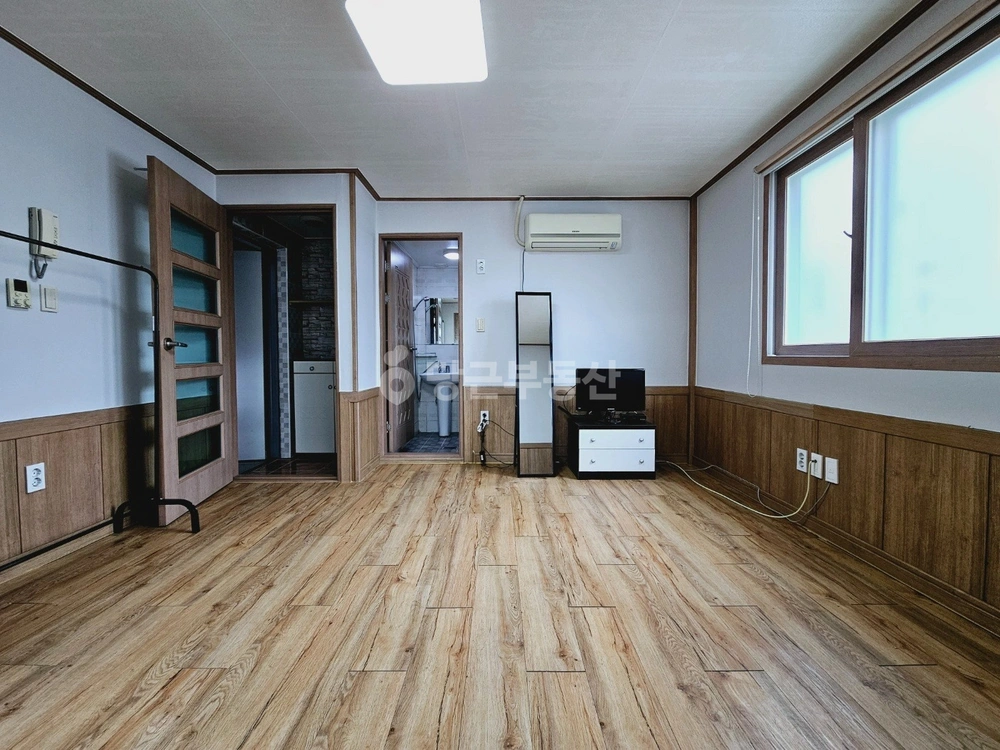 경상남도 김해시 흥동 원룸 사진 1
