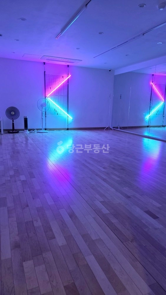 경기도 수원시 팔달구 인계동 상가 사진 1
