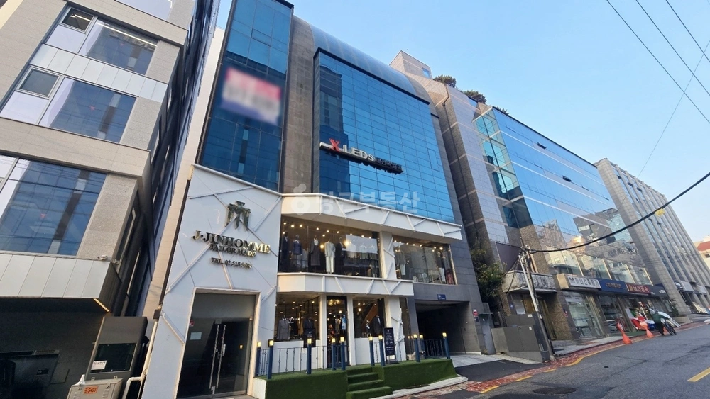 서울특별시 강남구 논현동 상가 사진 1