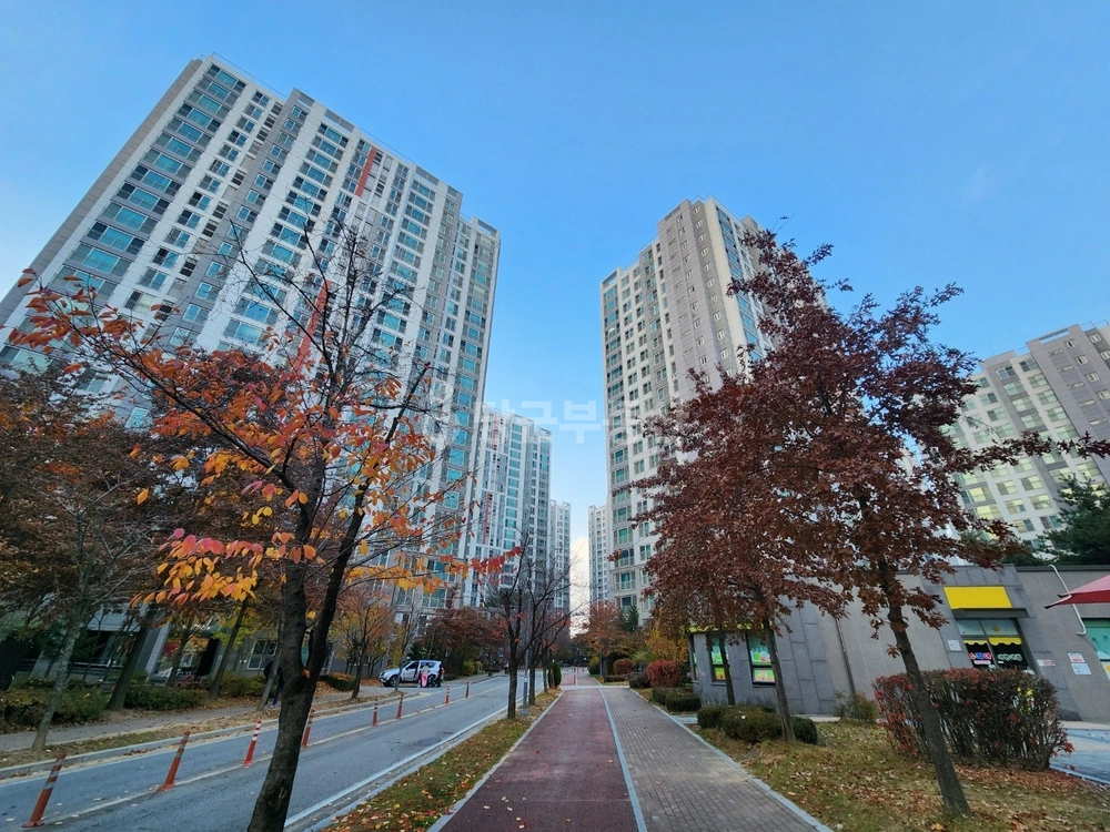 경기도 평택시 용이동 아파트 사진 1