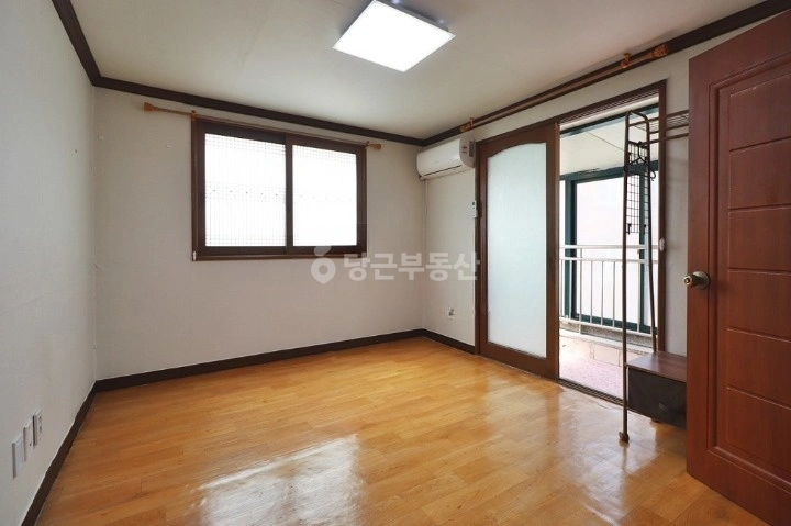대전광역시 서구 용문동 원룸 사진 1