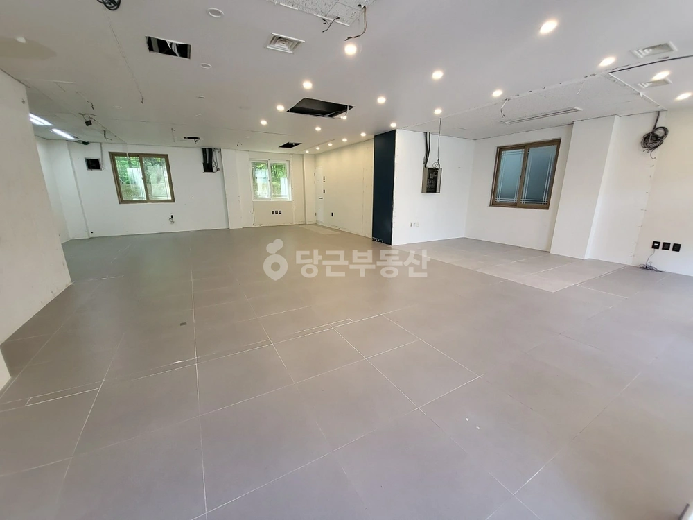 전남광주통합특별시 서구 풍암동 상가 사진 1