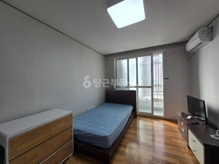 대전광역시 서구 탄방동 원룸 사진 1