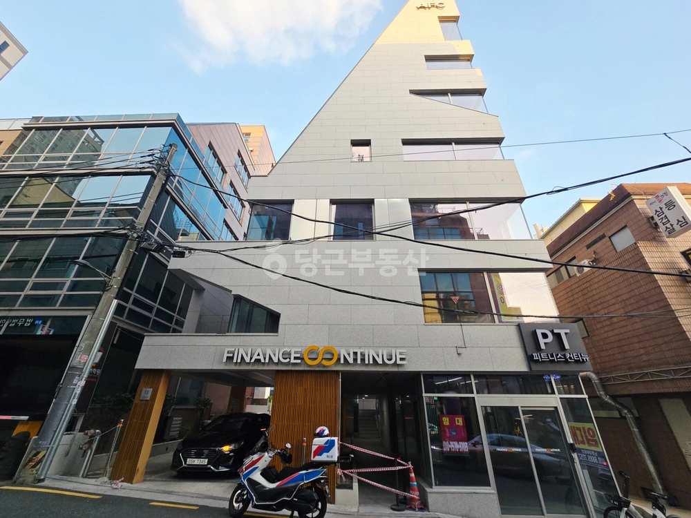 서울특별시 강남구 역삼동 건물 사진 1