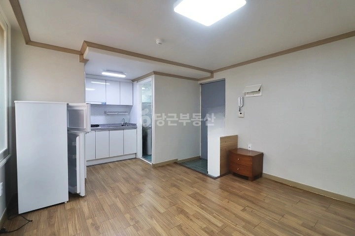 대전광역시 서구 탄방동 원룸 사진 1