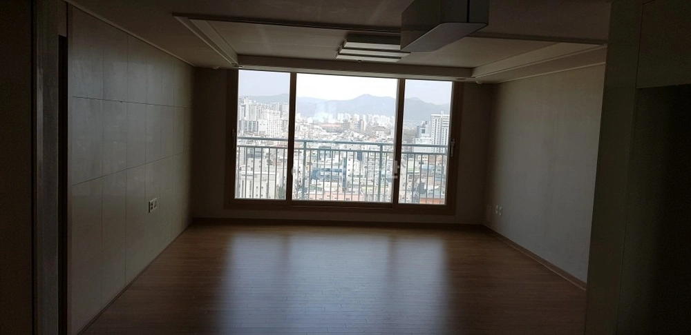 전남광주통합특별시 북구 용봉동 아파트 사진 1