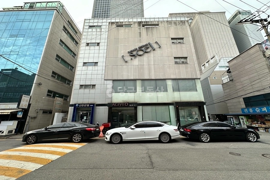 서울특별시 강남구 논현동 사무실 사진 1