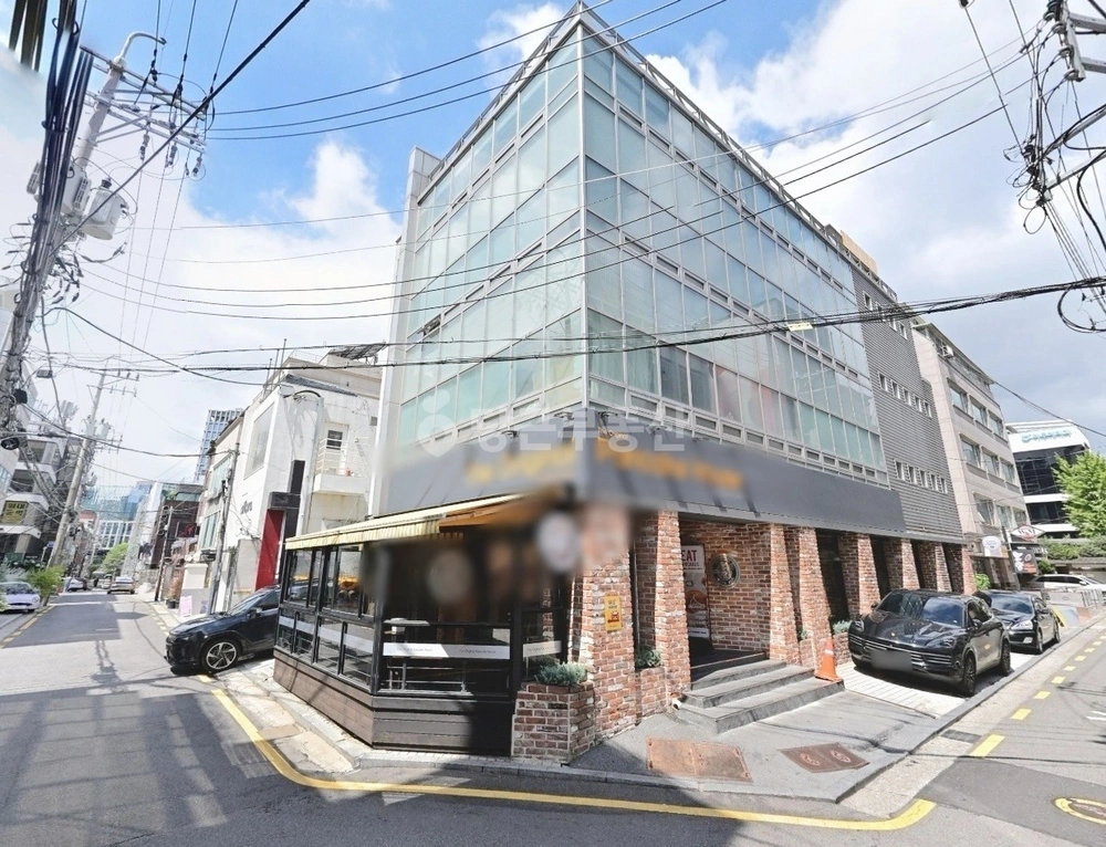 서울특별시 강남구 신사동 사무실 사진 1