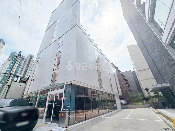 서울특별시 강남구 역삼동 상가 사진 1