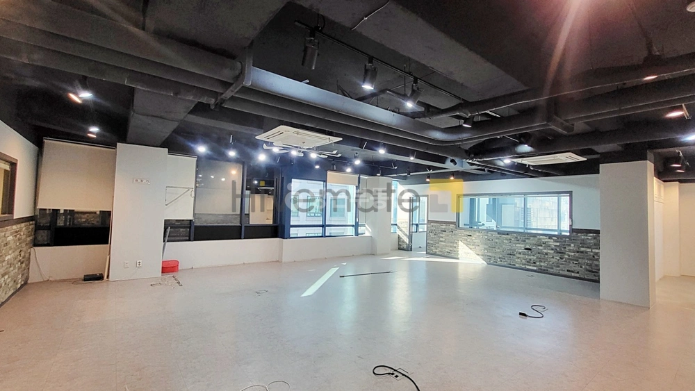 서울특별시 강남구 역삼동 사무실 사진 1