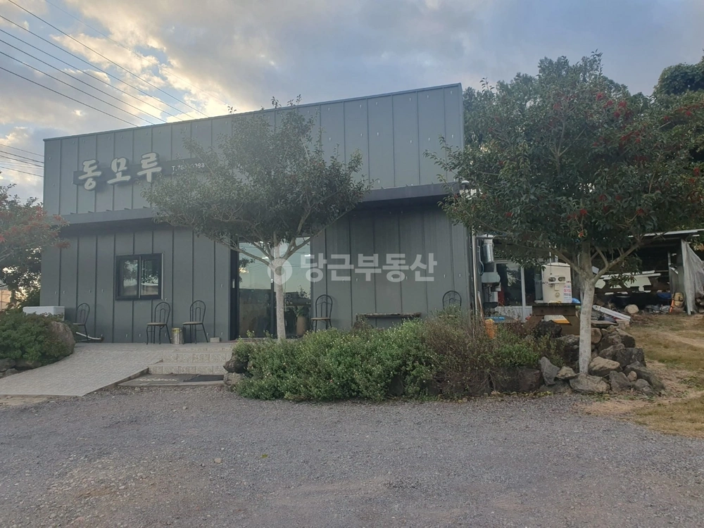 제주특별자치도 서귀포시 남원읍 토지 사진 1