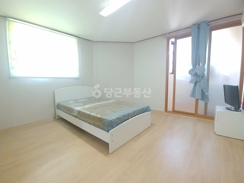대전광역시 서구 탄방동 원룸 사진 1