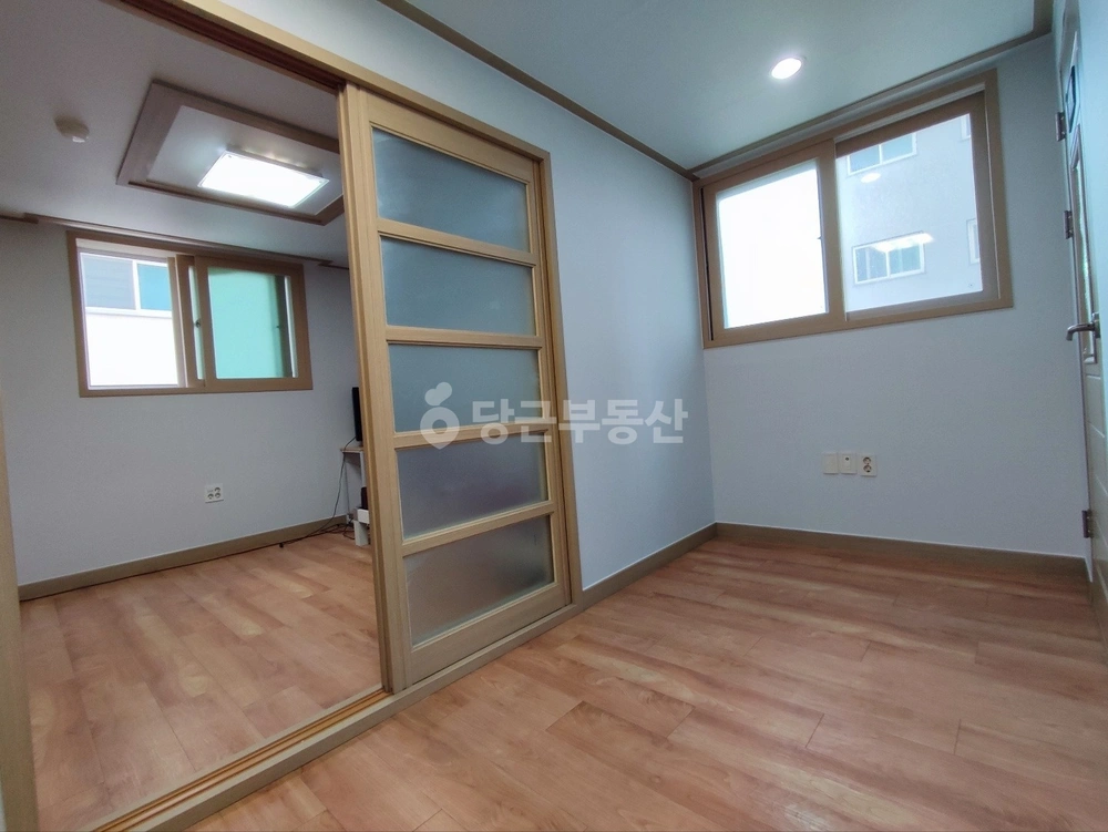 대전광역시 유성구 봉명동 아파트 사진 1