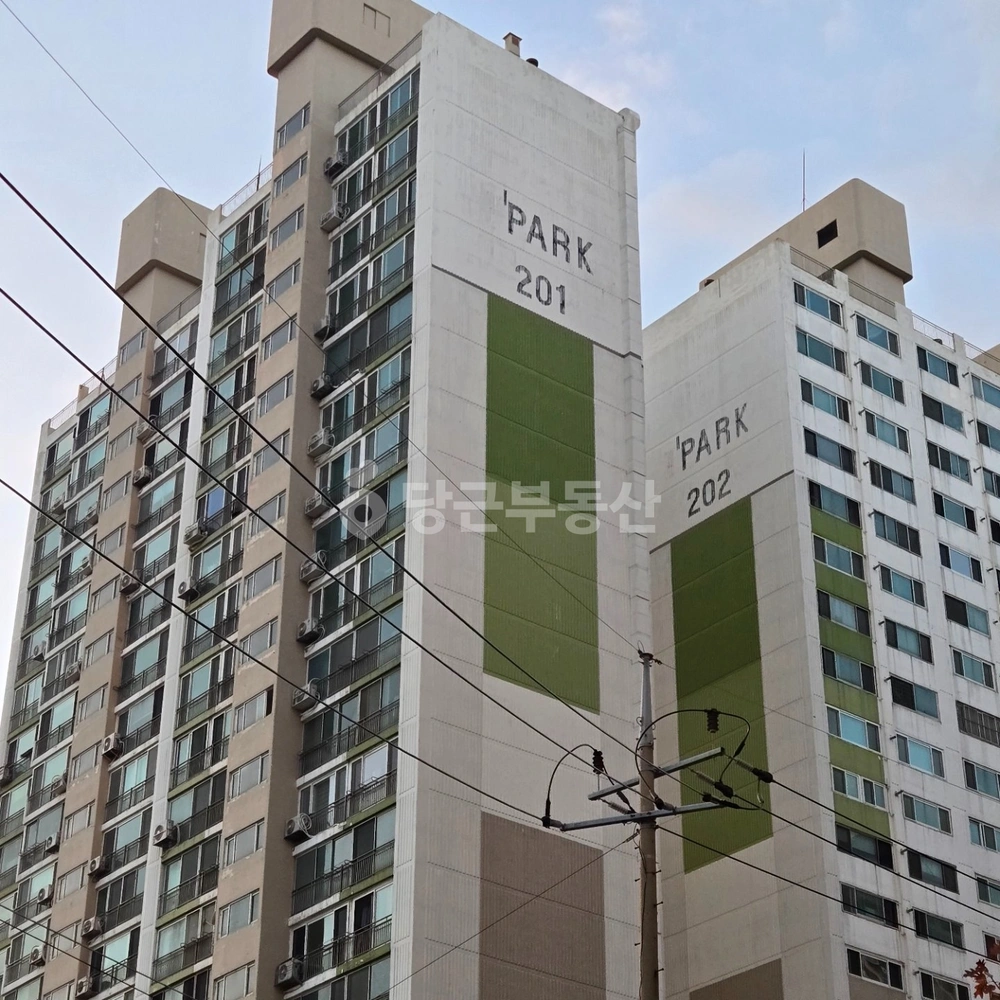 부산광역시 남구 감만동 아파트 사진 1