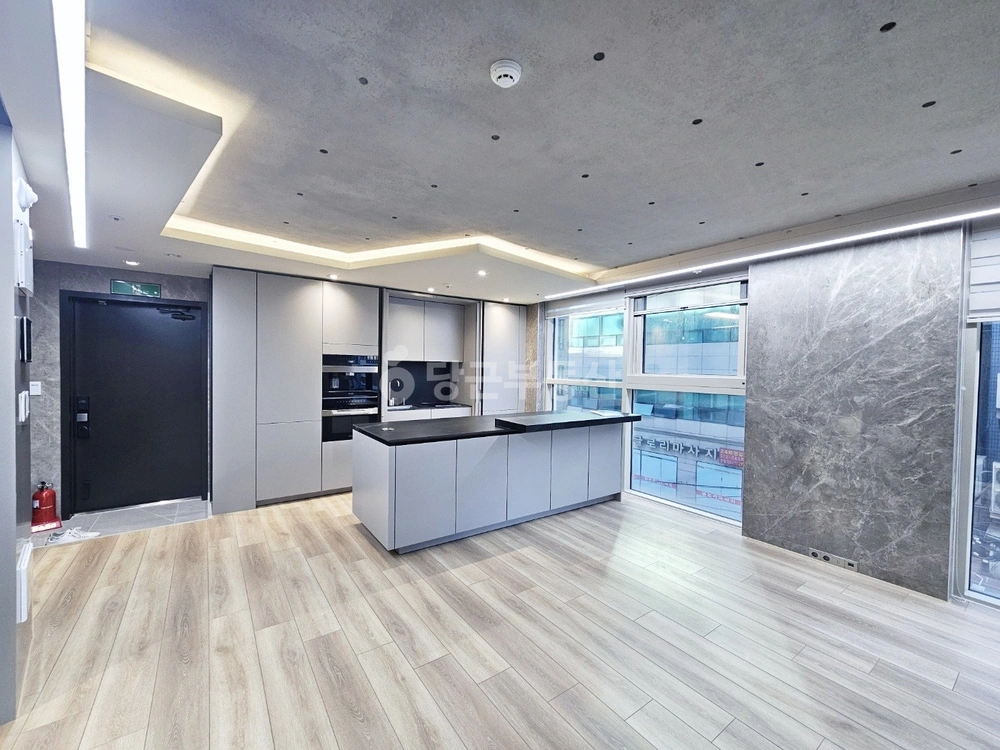 서울특별시 강남구 역삼동 오피스텔 사진 1