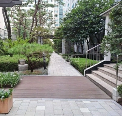서울특별시 강남구 삼성동 아파트 사진 1