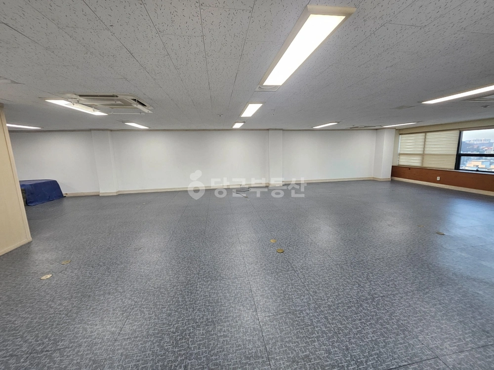 대전광역시 서구 용문동 사무실 사진 1
