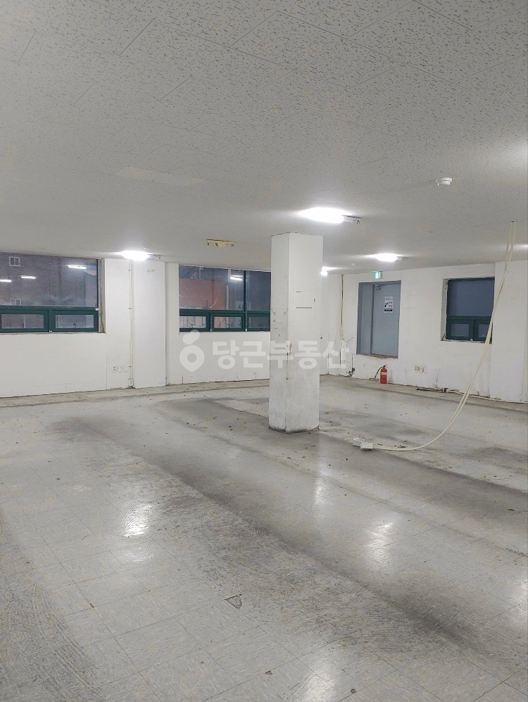 부산광역시 동래구 명륜동 상가 사진 1