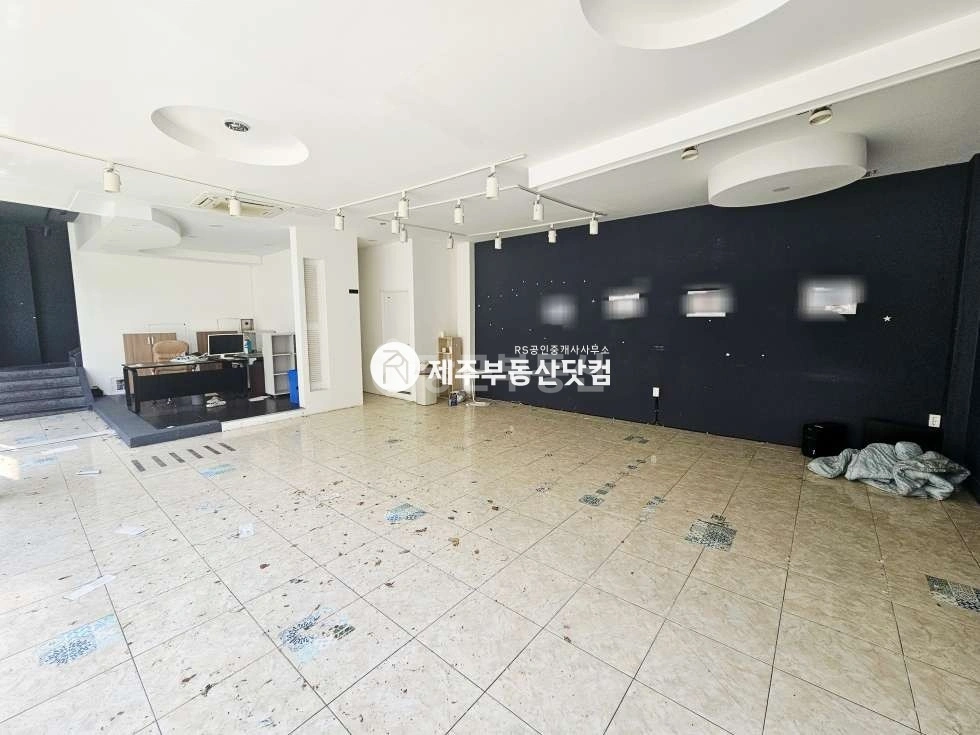 제주특별자치도 제주시 오라삼동 상가 사진 1
