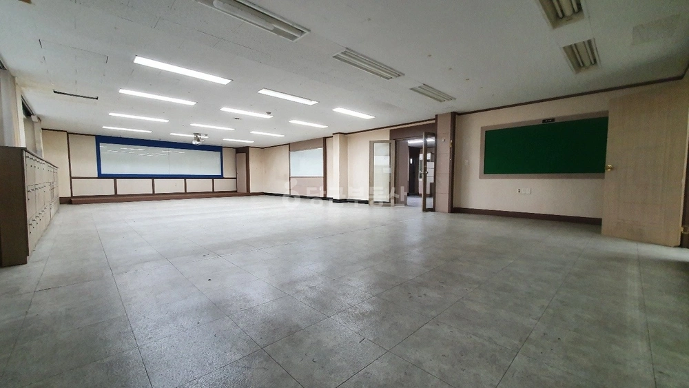경기도 수원시 팔달구 매교동 상가 사진 1