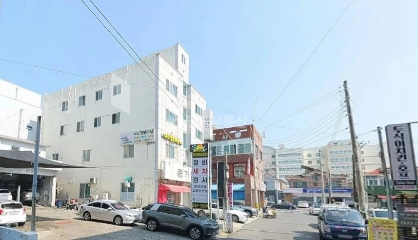 경상남도 창원시 성산구 신월동 상가 사진 1
