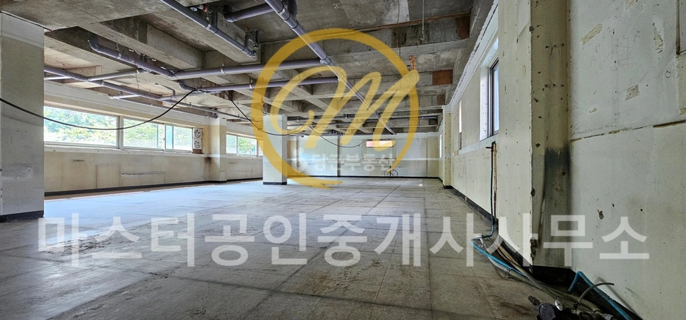 경기도 수원시 영통구 매탄동 상가 사진 1