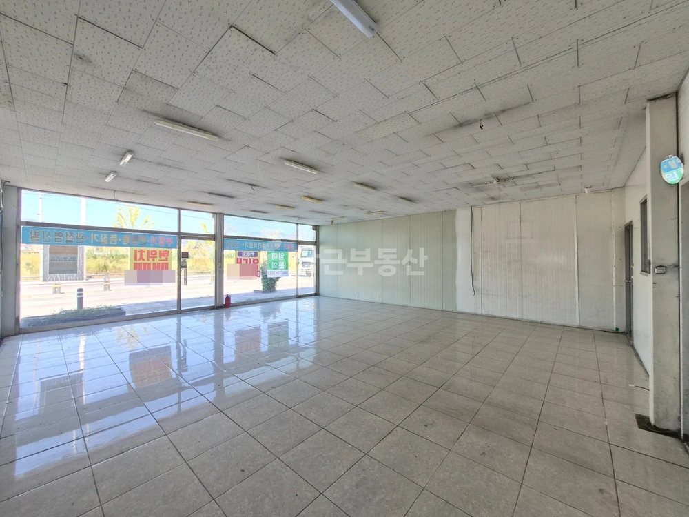 대구광역시 동구 율하동 상가 사진 1