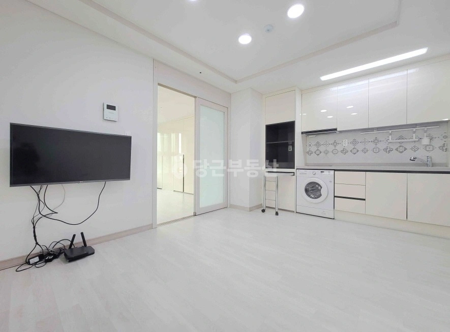 대전광역시 유성구 봉명동 아파트 사진 1