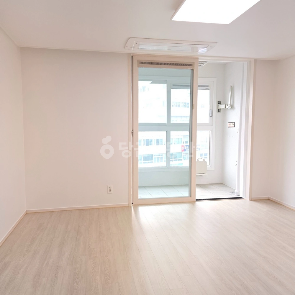 경상남도 창원시 마산합포구 산호동 아파트 사진 1