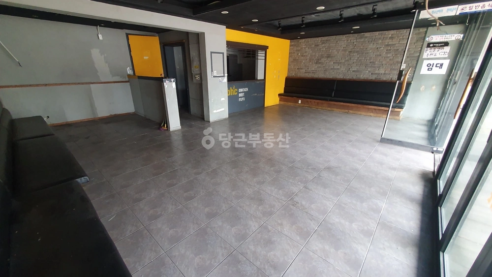경기도 수원시 영통구 매탄동 상가 사진 1