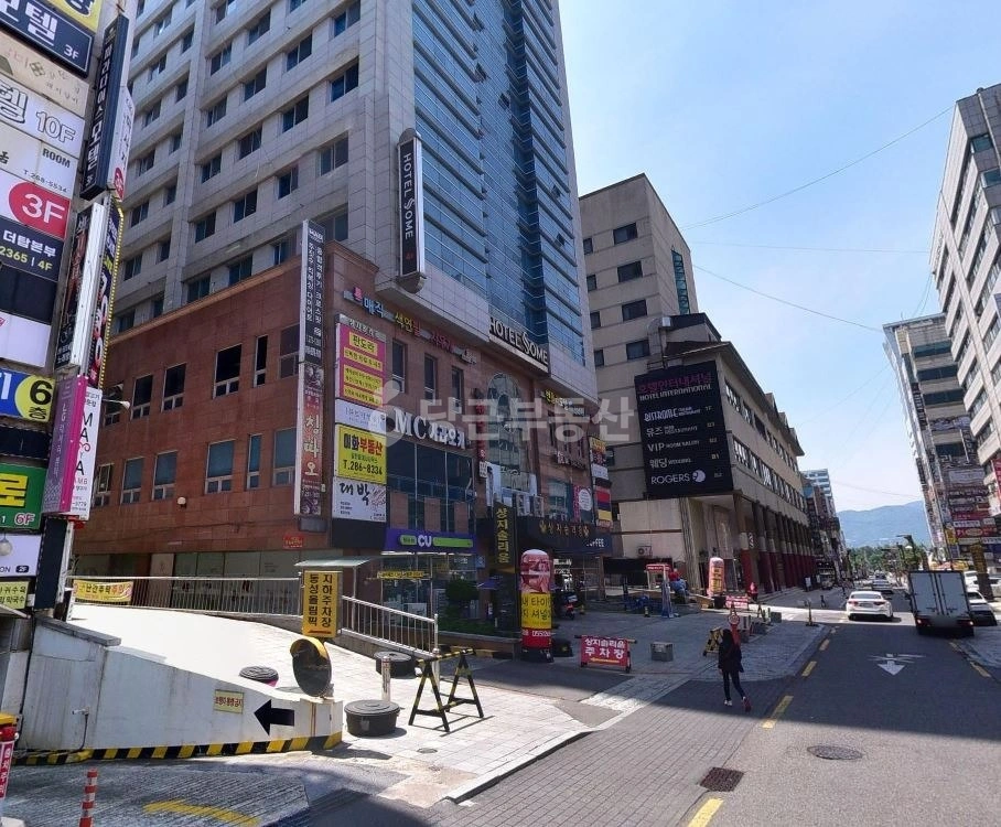 경상남도 창원시 성산구 중앙동 상가 사진 1