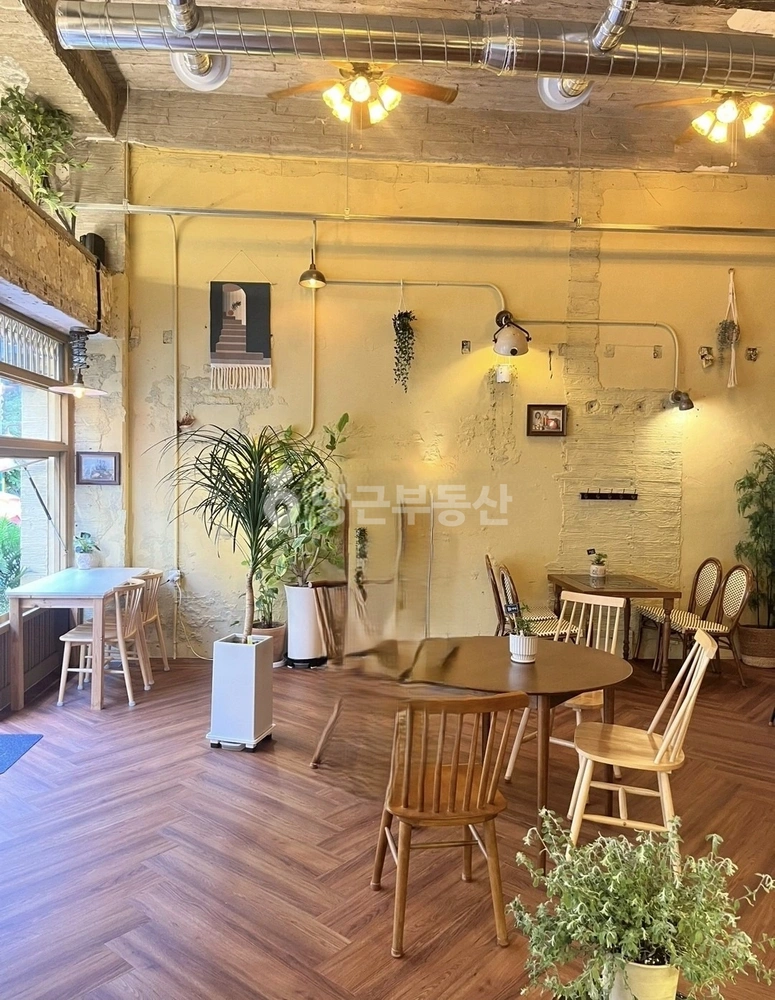 부산광역시 부산진구 전포동 상가 사진 1