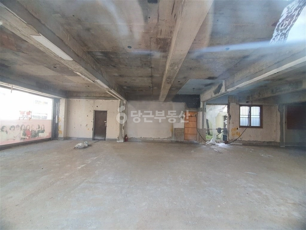 부산광역시 금정구 장전동 상가 사진 1