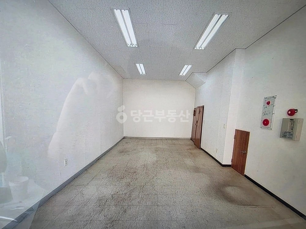 대전광역시 서구 관저동 상가 사진 1