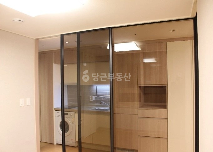 서울특별시 영등포구 여의도동 오피스텔 사진 1